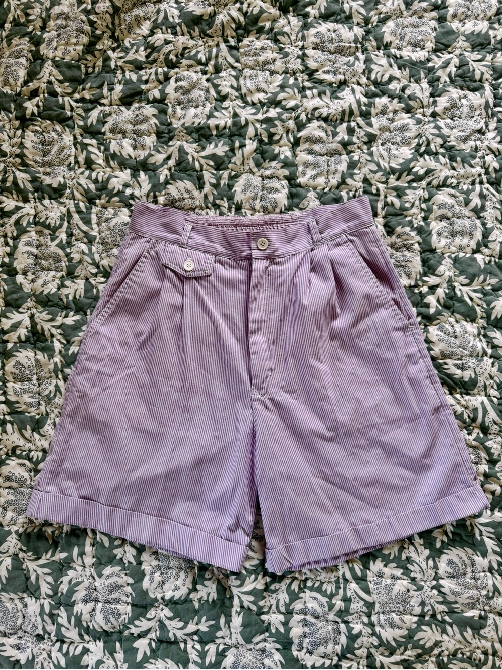 Vintage High-Waist Lavender Striped Women’s Shorts